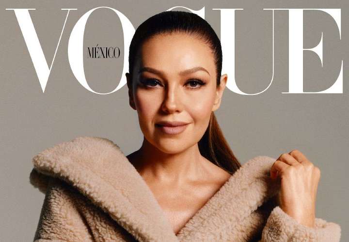 Protagoniza su primera portada para Vogue México