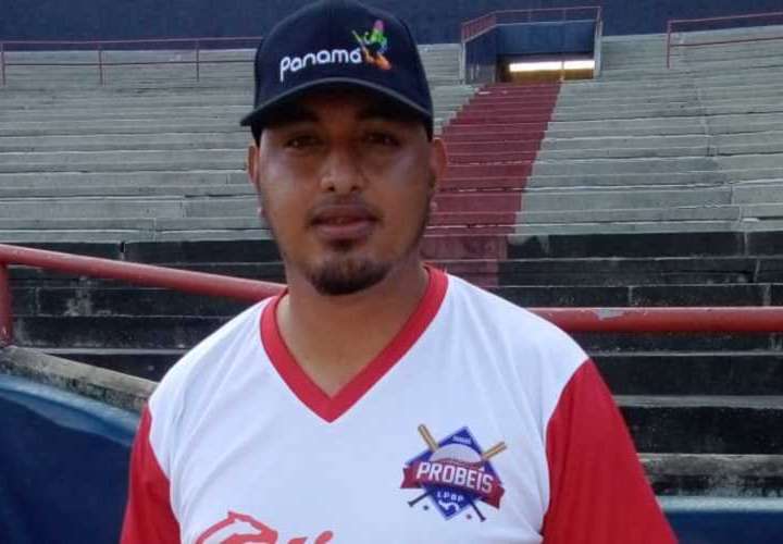 Severino González se suma al pitcheo del equipo de Panamá