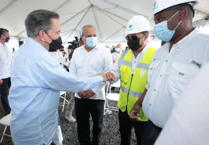 Cortizo lanza proyecto de gas en Gatún