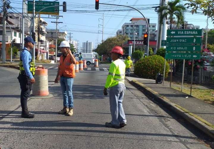 Desviaciones viales por trabajos de saneamiento en la Santa Elena