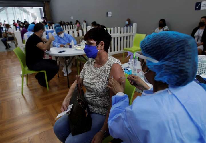 Panamá rebasa 500 mil contagios con preocupante positividad del 14.7%