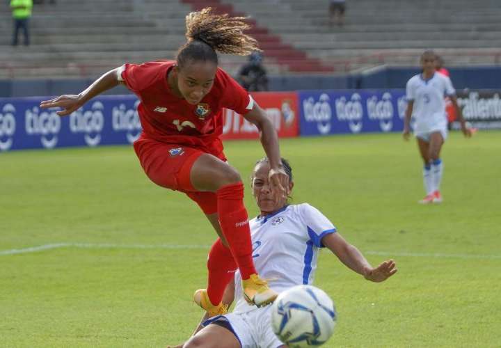 Selección mayor femenina de fútbol de Panamá, con expectativa alta para eliminatoria