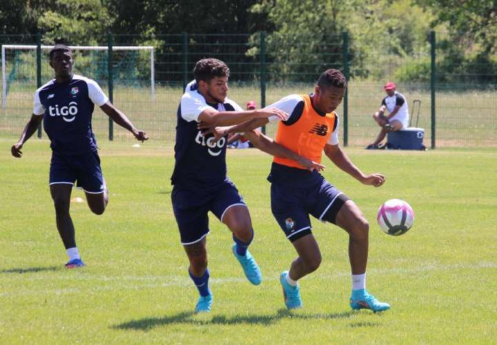 Entrenamiento de la Selección Sub-21 de Fútbol de Panamá en Francia. Foto: Fepafut