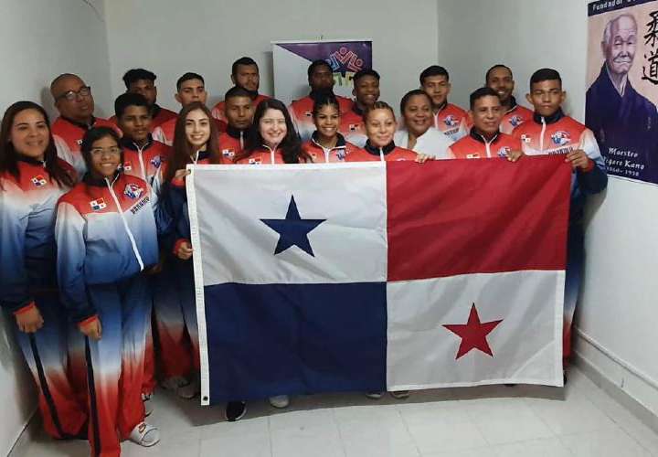La delegación panameña que participará en el Campeonato Centroamericano de Judo. Foto: Cortesía