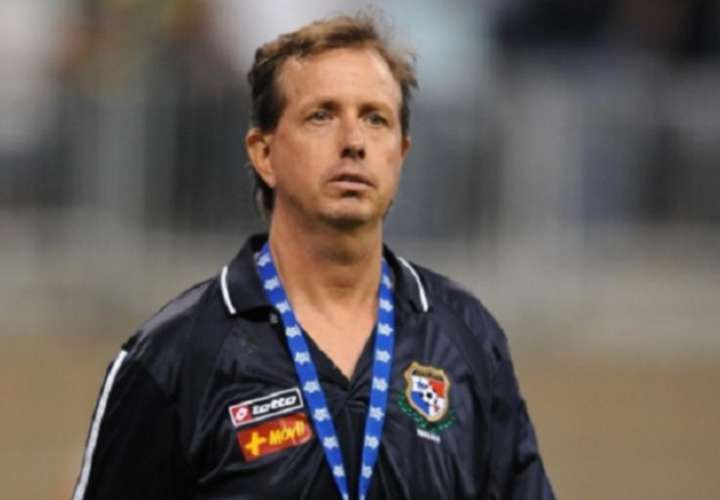 Gary Stempel es uno de los técnicos más exitosos en la historia de la Liga Panameña de Fútbol (LPF) con un total de seis títulos.