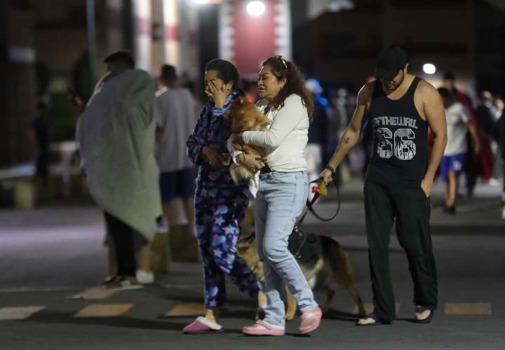 Un bebé la tercera víctima por el sismo en México
