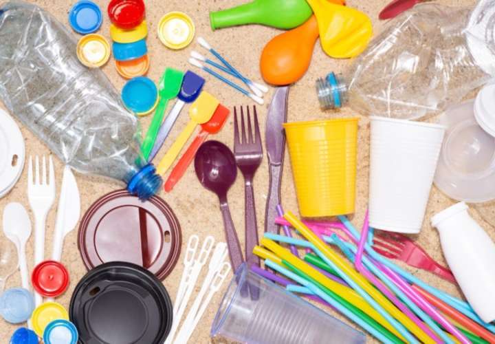Aplazan vigencia de decreto sobre reducción de uso de plásticos