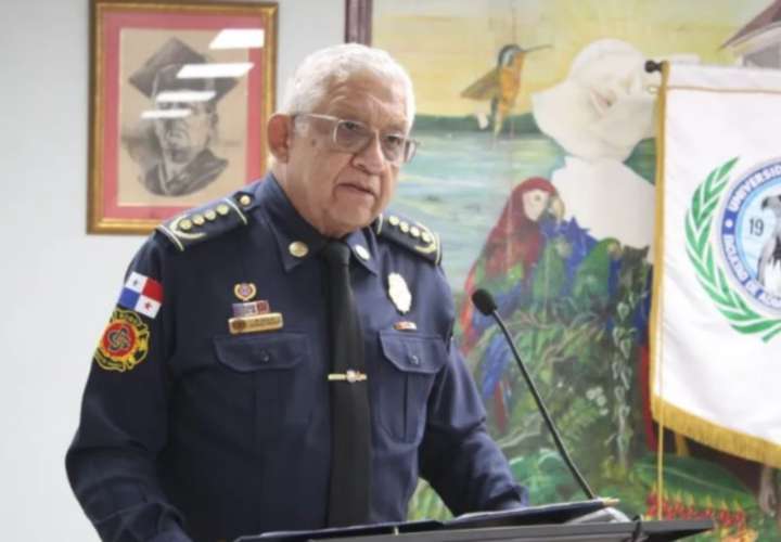 Renuncia jefe del Benemérito Cuerpo de Bomberos de Panamá