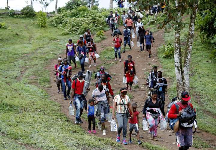 Se sextuplica cifra de migrantes que entran por Darién