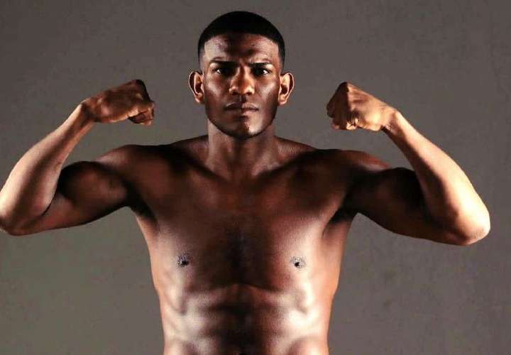 Prospecto panameño Jonathan Miniel peleará en Dominicana 