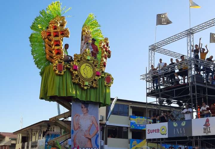 Con el ‘topón’, Las Tablas cierra su famoso Carnaval 
