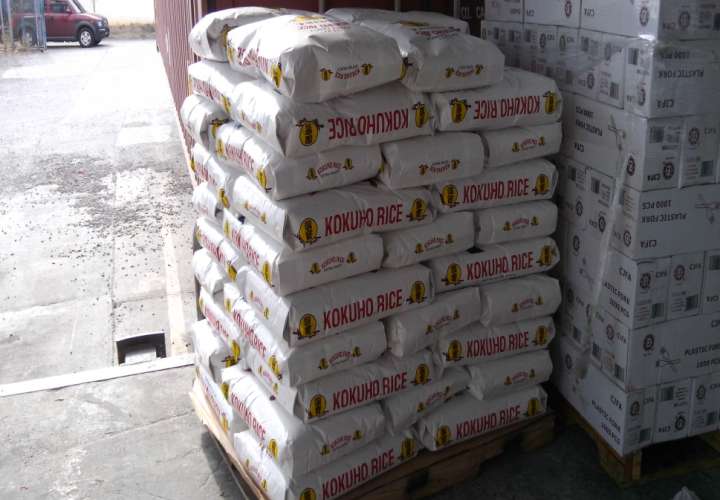 Venden 16 mil botellas de aceite y 27 mil  bolsas de arroz 