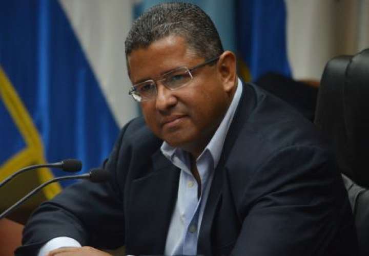 Francisco Flores, el expresidente acusado de corrupto 