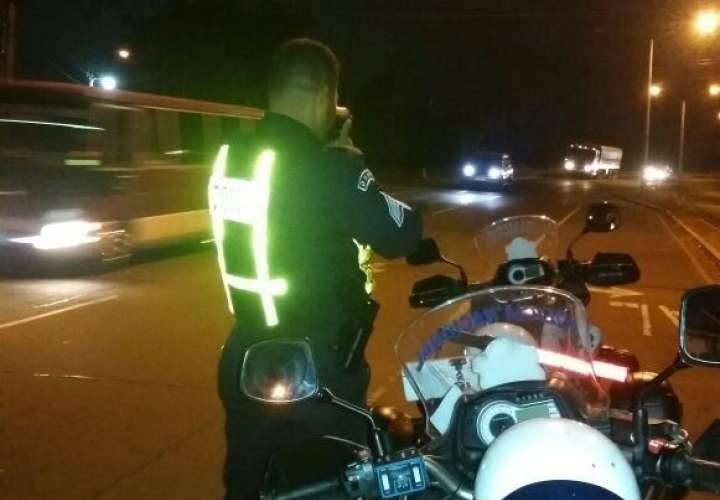 La Policía de Tránsito pide a los peatones respetar las normas de tránsito. (Foto: PN)