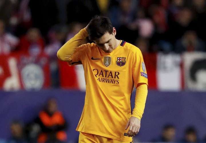 Messi lleva cinco partidos sin anotar 