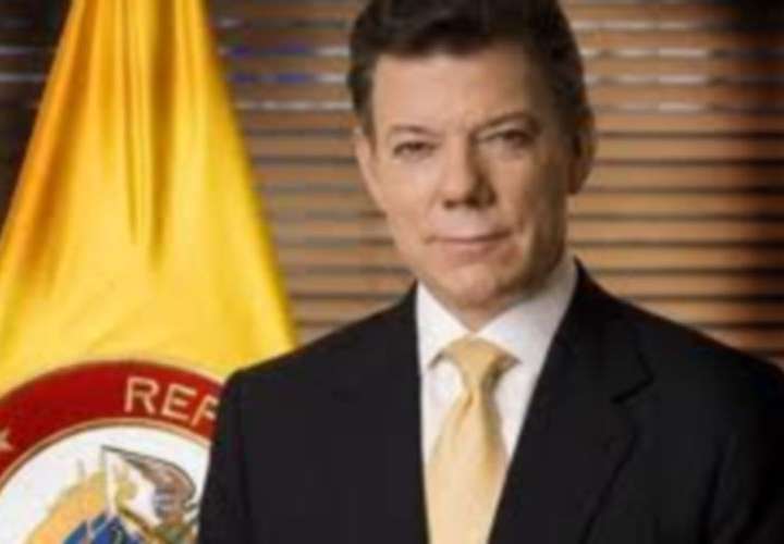 El Gobierno colombiano y el de EE.UU. empiezan diseño de programa de paz