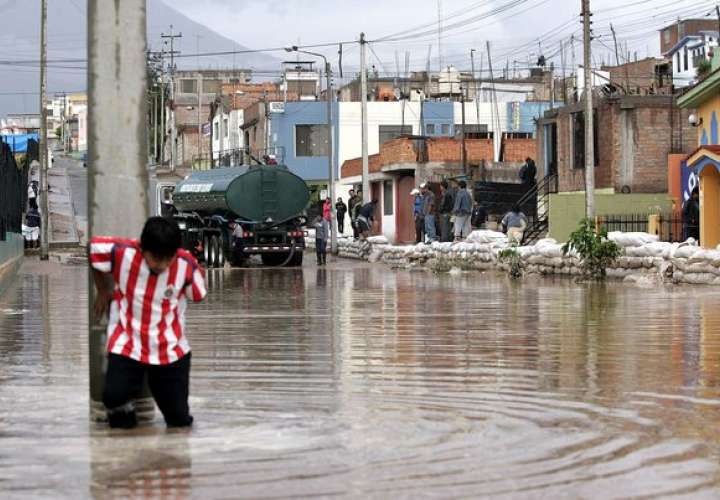 Temporada de lluvias en Perú deja 25 muertos