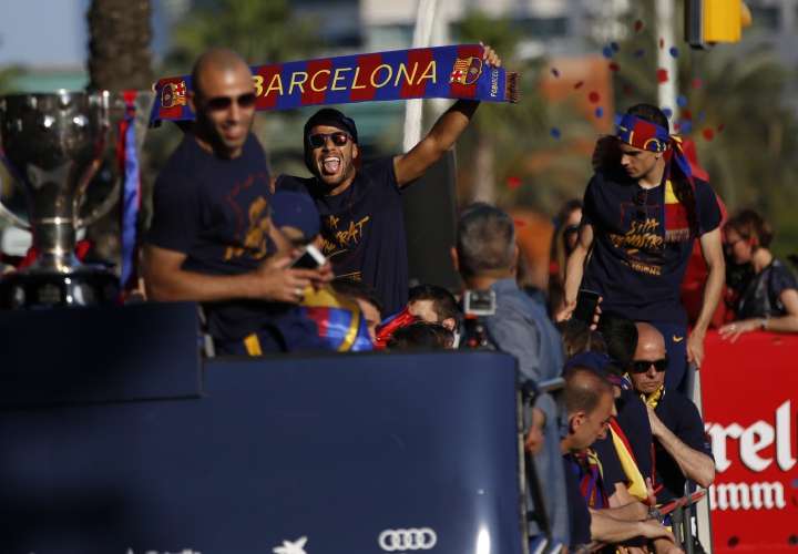 El Barça celebra en las calles su título liguero