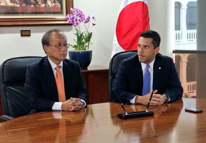 Panamá y Japón firman acuerdo de intercambio fiscal