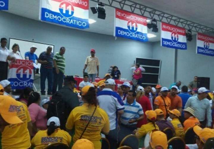 Una gran fiesta democrática fue lo que se vivió este domingo en Bocas del Toro.  /  Foto: Leonardo Machuca