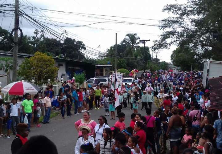 Desfiles en Nuevo San Juan 