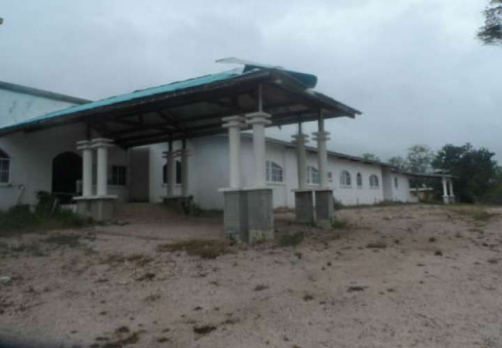 Esperan culminar Hospital Rural de Tambo en 2017