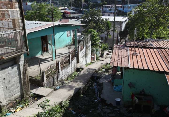 Buscan a gatilleros por femicidio en San Miguelito