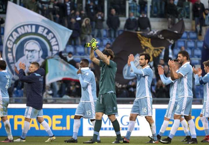 Lazio y Cesena avanzan en la Copa Italia 