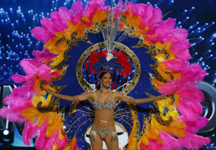 Panameña brilla en gala preliminar de Miss Universo