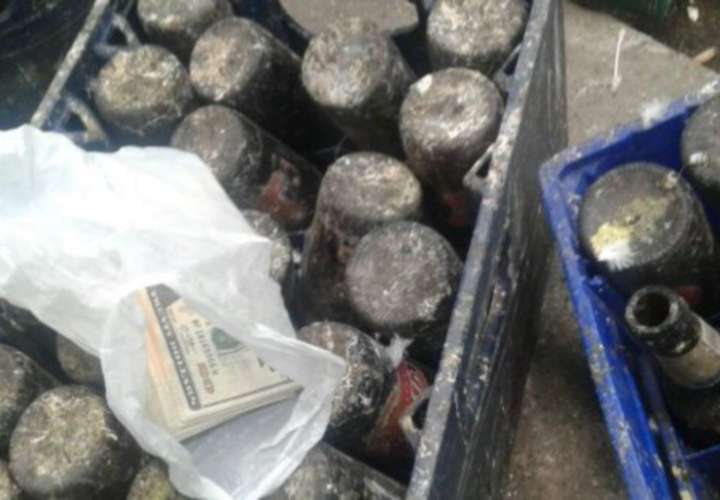 Incautan bolsa con ‘crispy’ y dinero falso, tras persecución en Río Abajo