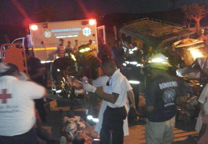 Quince heridos deja violento choque en La Chorrera 