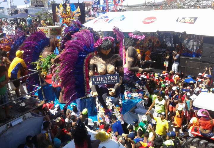 Récord de asistencia en Carnaval de Chitré
