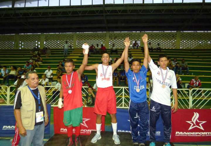 Panamá Metro y Chiriquí dominaron boxeo olímpico