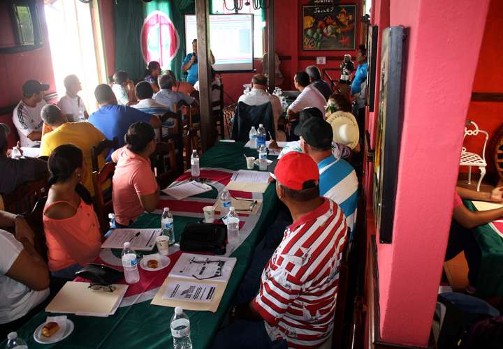 CD fortalece liderazgo político y defensa del voto en Taboga