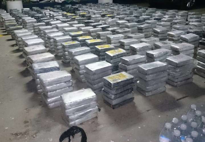 Decomisan 1,099 paquetes de cocaína en norte Guna Yala