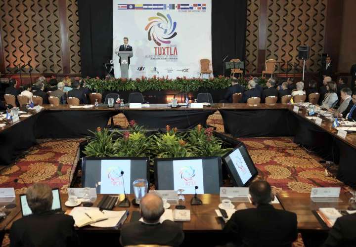 Comienza la cumbre presidencial Mesoamérica en Costa Rica