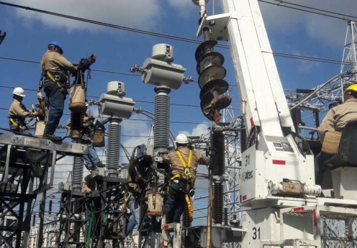 PRD:Sector eléctrico no puede estar sujeto a improvisaciones