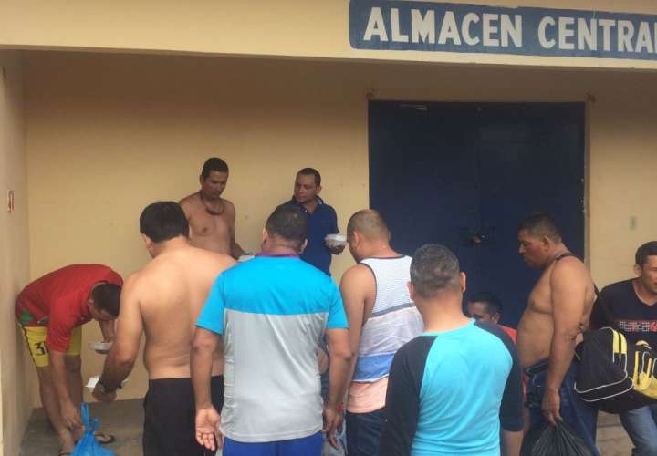 "Palancas" permanecen en Veraguas en espera de cupos