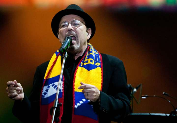 Rubén Blades le canta a Venezuela