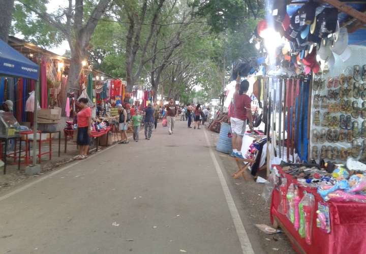 Expositores extienden sus ventas en la Feria de Azuero
