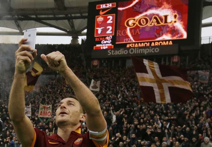 Francesco Totti bajará el telón a su ilustre carrera
