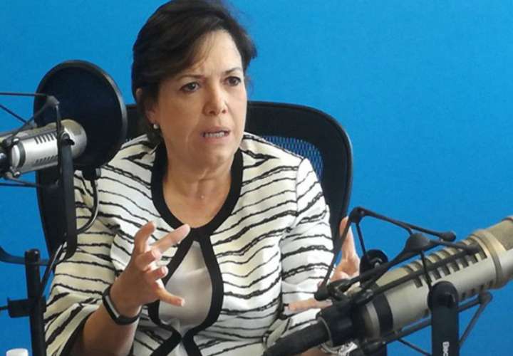 María Calviño. Radio Panamá