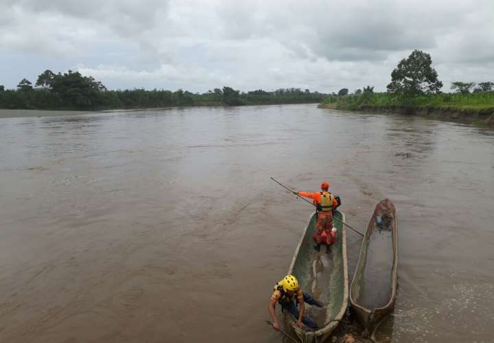 Continúa búsqueda de joven desaparecido en río Sixaola