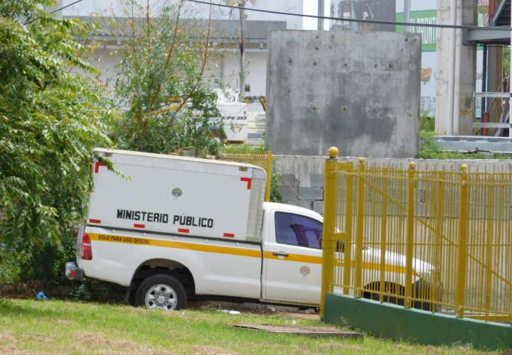El cuerpo del fallecido fue enviado a la morgue  del hospital Joaquín Pablo Franco en Las Tablas. /  Foto: Zenaida Vásquez