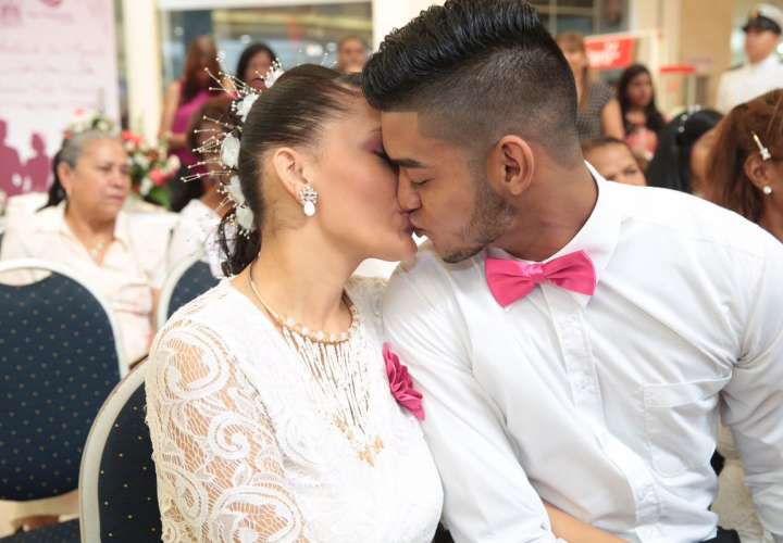 47 parejas de San Miguelito contraen matrimonio civil