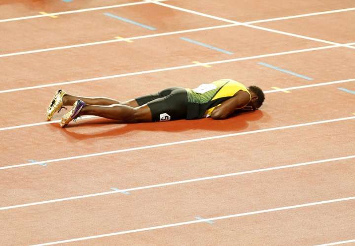 Un calambre perjudicó a Usain Bolt