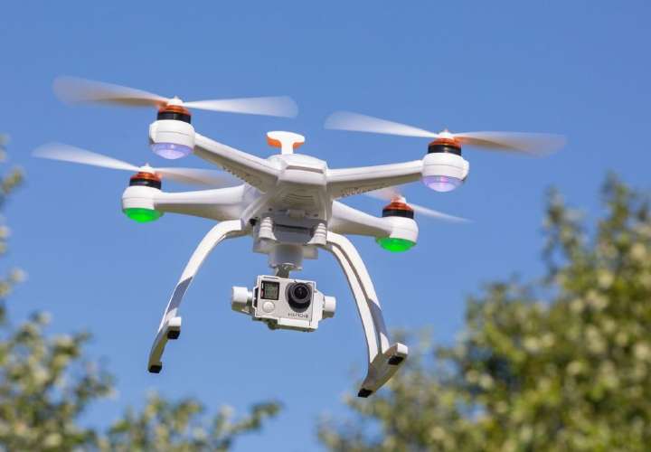 Drones no pueden volar durante visita de Pence