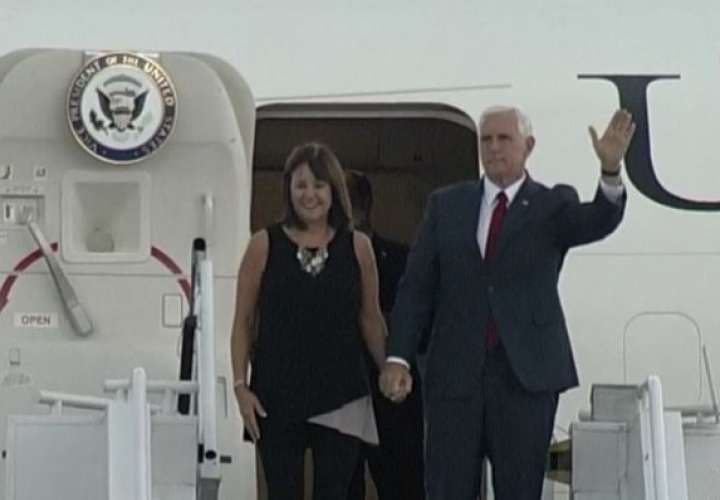 Vicepresidente Mike Pence llega a Panamá