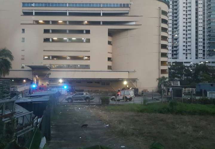 Muere hombre al caer al vacío de un elevador de un hotel en Panamá