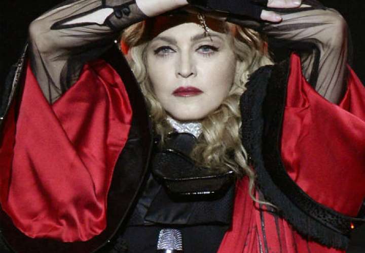 Madonna y Katy Perry 'se desnudaron' en apoyo a Hillary